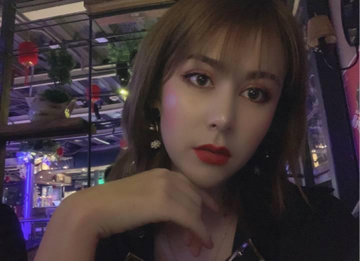 牡丹花下死做鬼也风流！